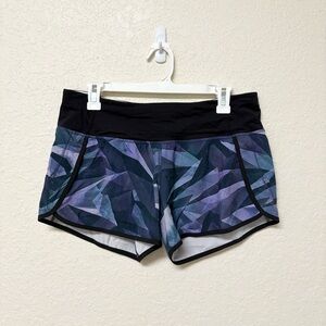 Lululemon Hotty Hot Low Rise Lined Activewear Shorts Size 8 Purple Blue